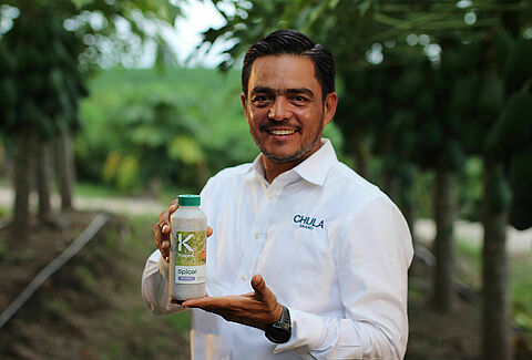 Chula Brand is a pioneer in biological pest control in papaya